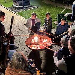 Lagerfeuer mit Steckerlbrot